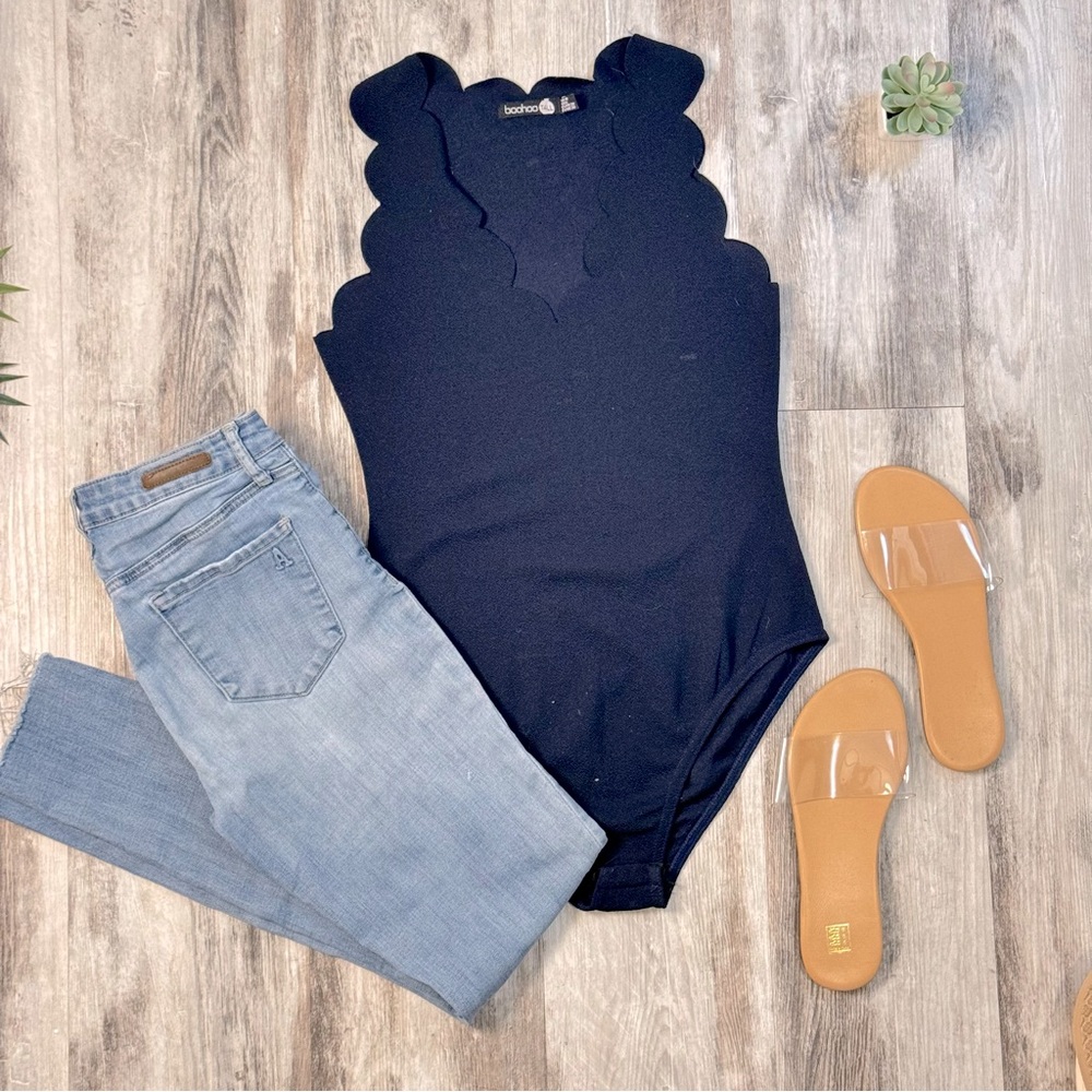 Boohoo scallop trimmed body suit